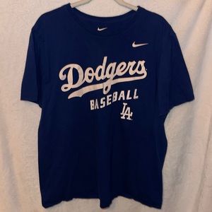 Nike World Champions LA Dodgers T-Shirt size XL